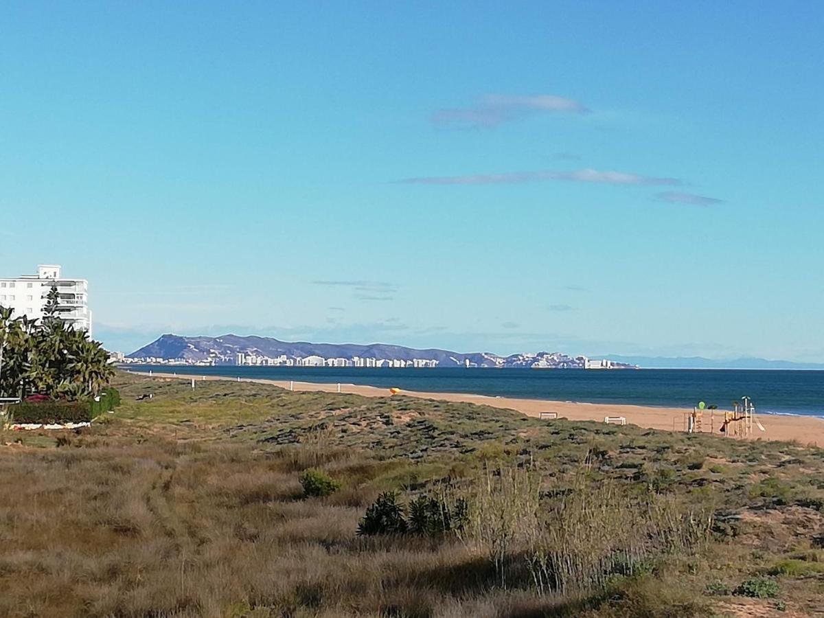 Los Juncos Solo Familias Serviplaya Playa De Xeraco Buitenkant foto