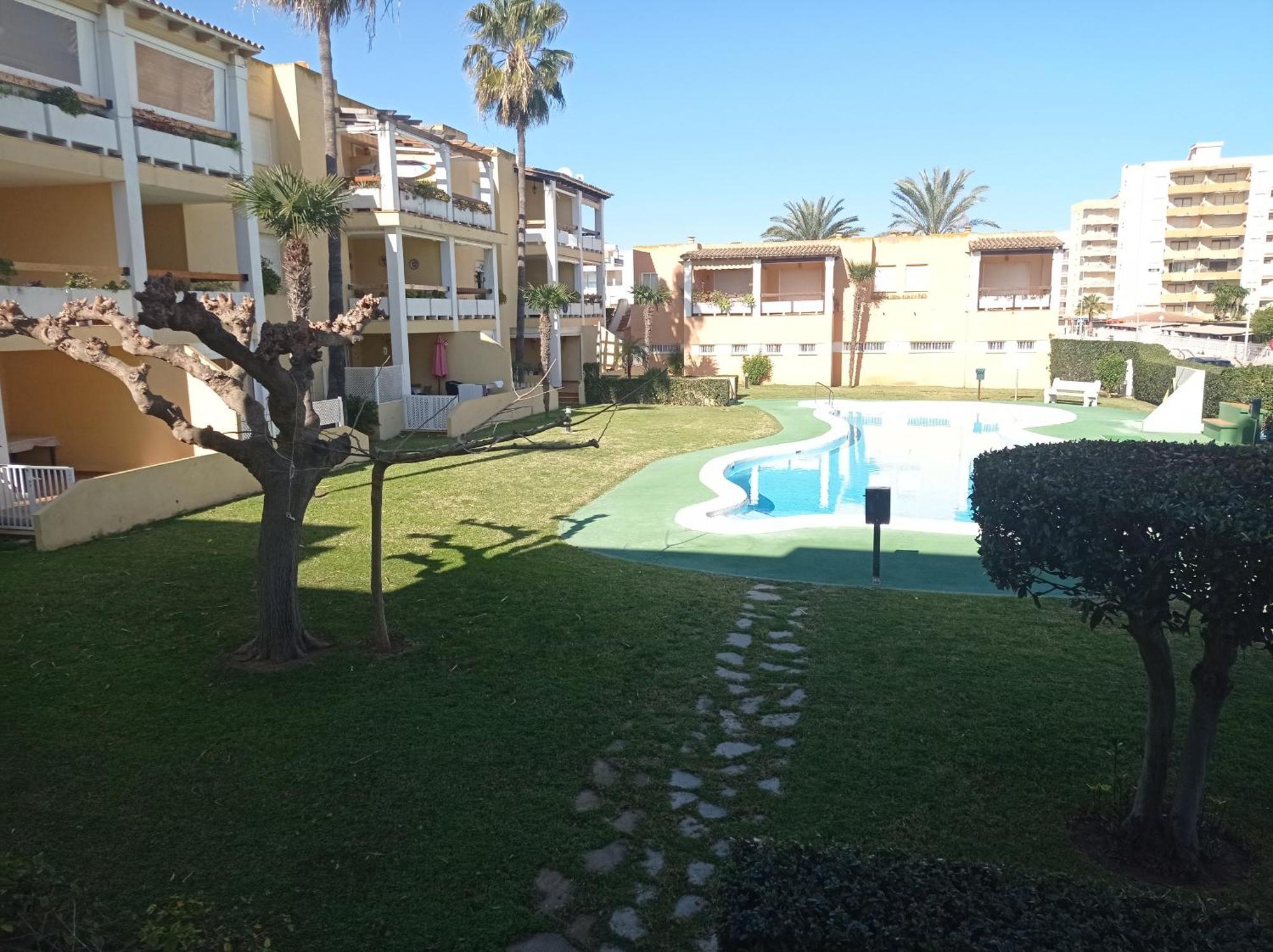 Los Juncos Solo Familias Serviplaya Playa De Xeraco Buitenkant foto