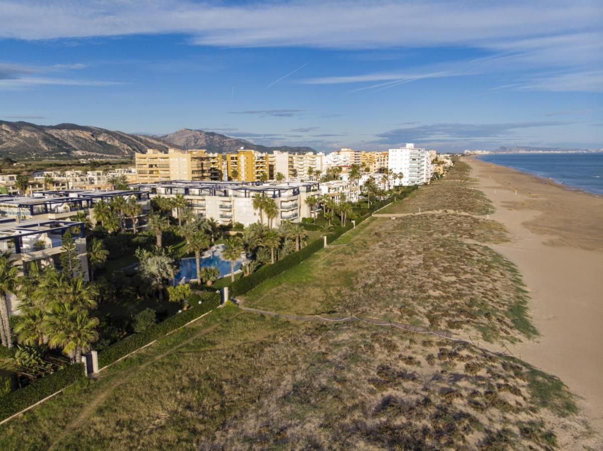 Los Juncos Solo Familias Serviplaya Playa De Xeraco Buitenkant foto